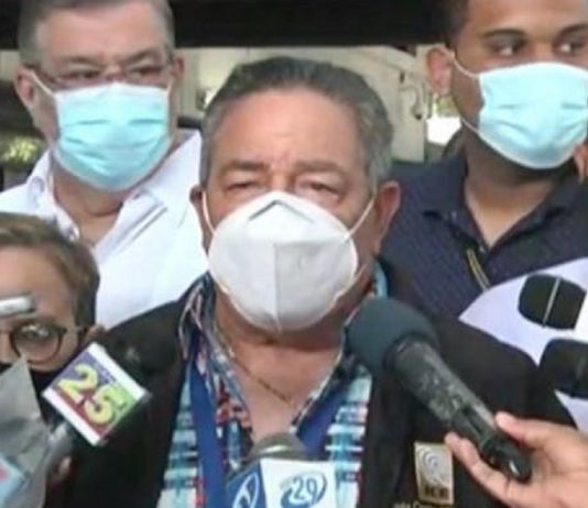 Apresan 4 miembros Policía Electoral por robo 37 millones en Junta Santiago