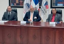 Gestiones del Defensor del Pueblo da sus frutos; Maestros pensionados recibirán a partir de este mes un aumento