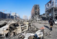 Rusia-Ucrania | Reducido a escombros un centro comercial en Kiev con al menos cinco muertos