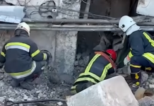 Continúan las labores de búsqueda de cadáveres en Borodianka