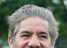periodista, abogado, autor, comentarista político y expresentador de televisión estadounidense