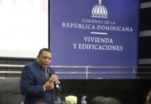 Colaboradores de MIVHED. PARTICIPARON EN EL CONVERSATORIO SOBRE DERECHOS HUMANOS Y DIGNIDAD
